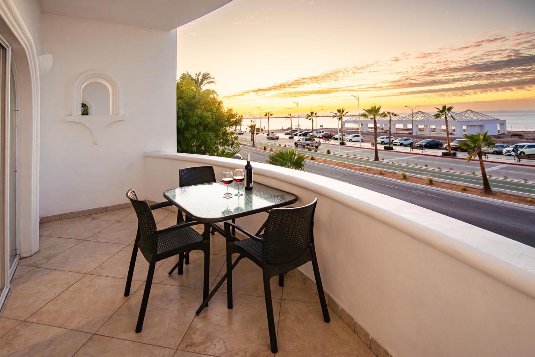 Hotel & Suites El Moro La Paz Exteriör bild